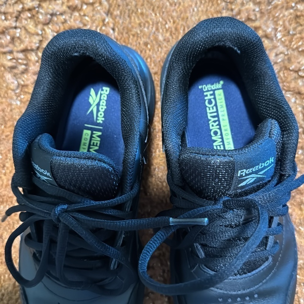 Reebok Women's Walk Ultra 7 DMX Max Shoe - Picture 4 of 13